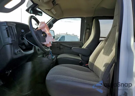 2024 Chevrolet Express G3500 Lt from USA, damaged, VIN 1GAZGPFP4R1288962